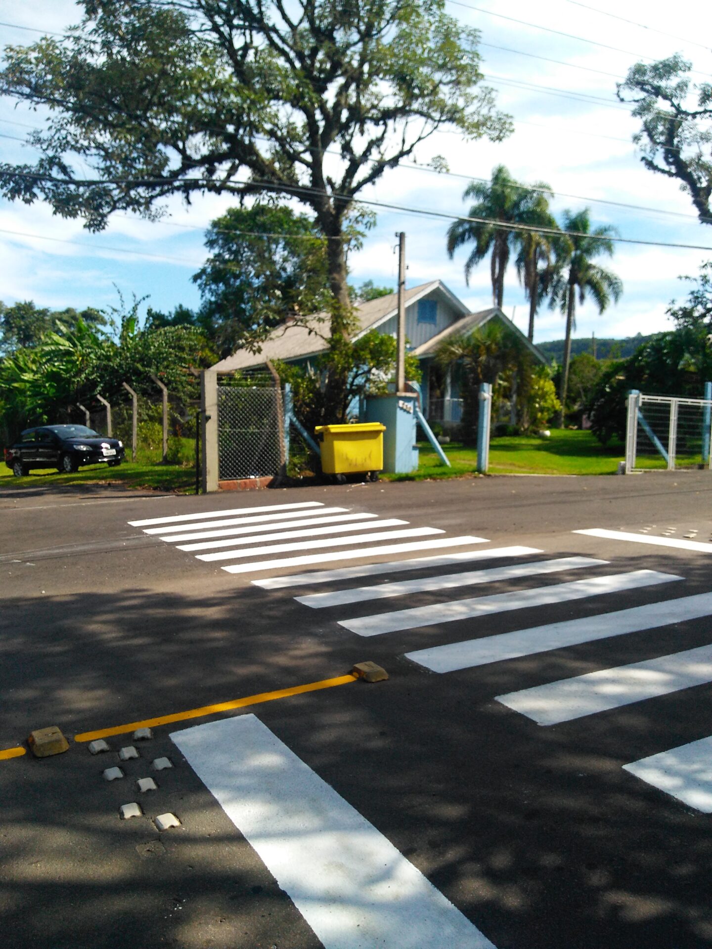 Sinalização próxima a escola é alterada para melhorar mobilidade e  segurança, Mogi Agora