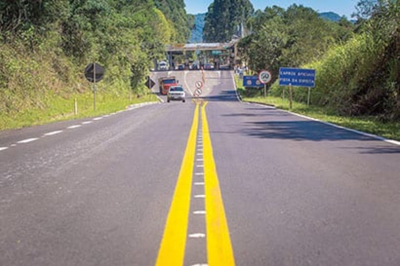 Banco de imagens das rodovias administradas pela EGR - Empresa Gaúcha de Rodovias. ERS 235, trecho entre Gramado e Nova Petrópolis - Km 27-28. FOTO: Jefferson Bernardes/ Agencia Preview