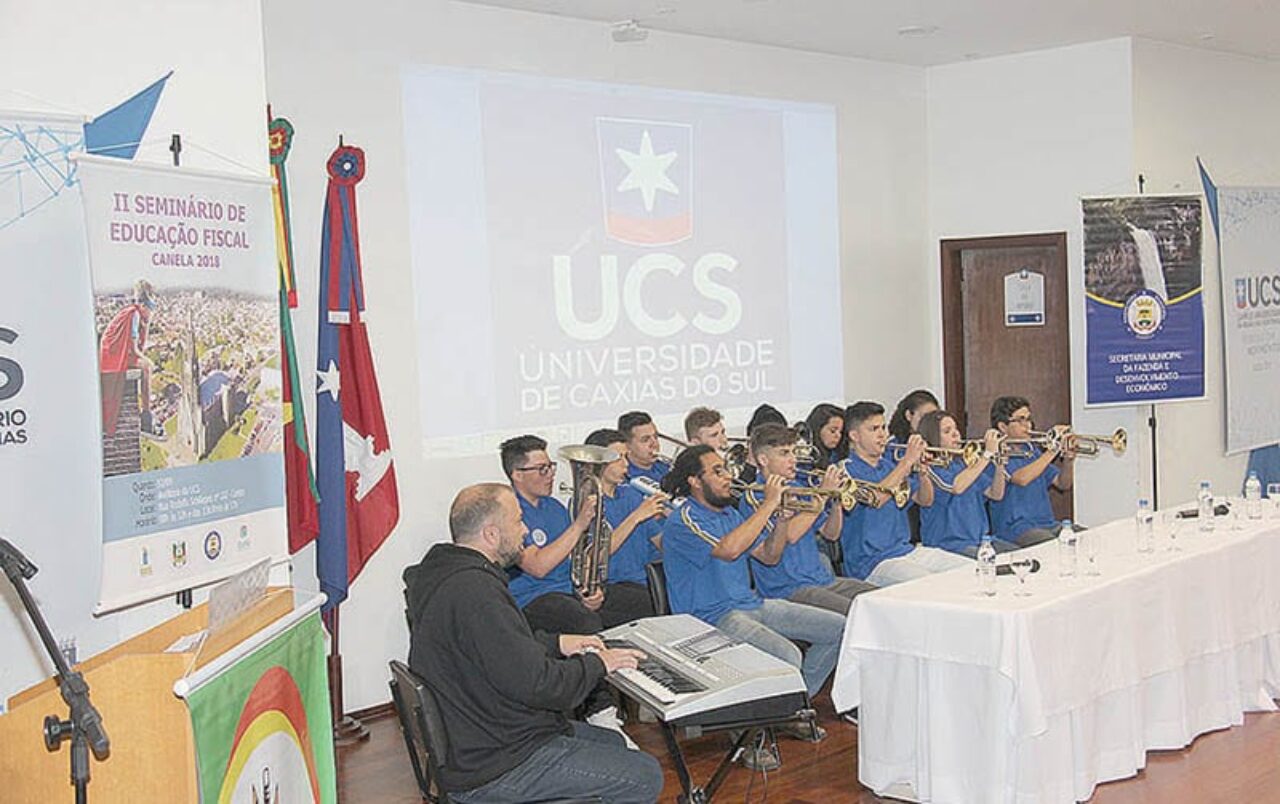 Foto: Reprodução - Orquestra da Escola Estadual Neusa Mari Pacheco – CIEP abriu o evento