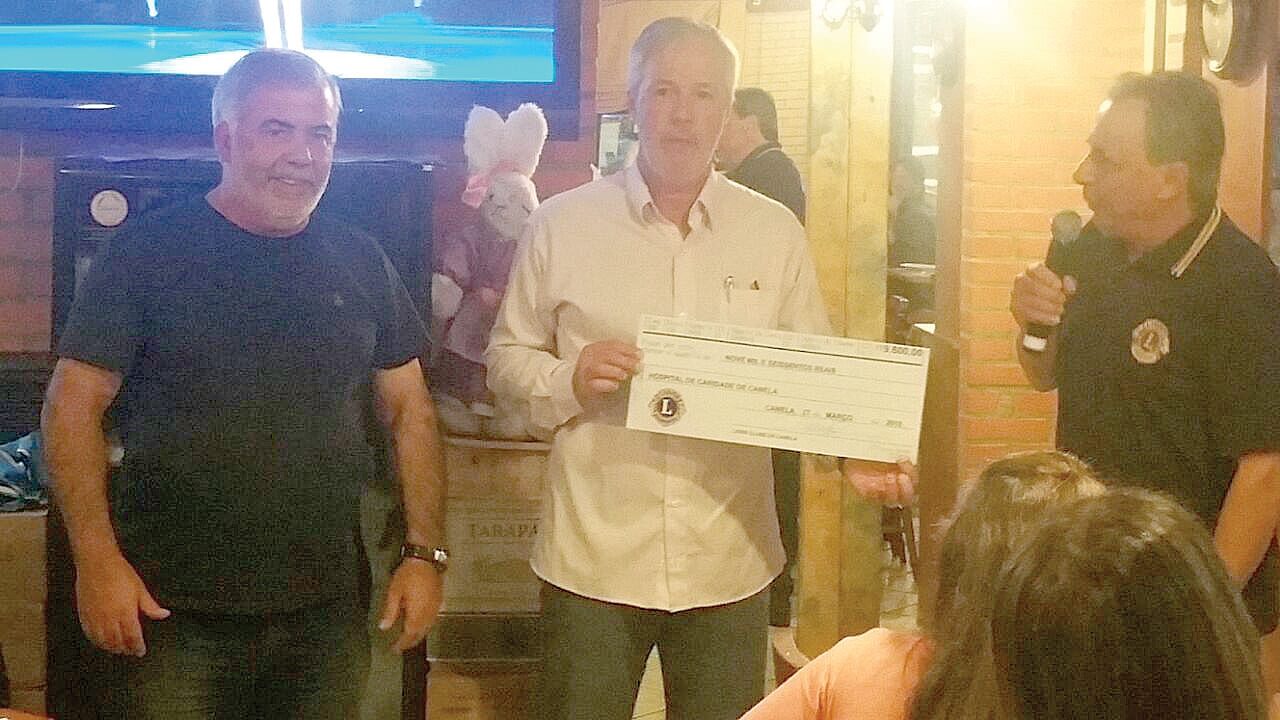 Foto: Reprodução - Entrega do resultado do evento ao HCC