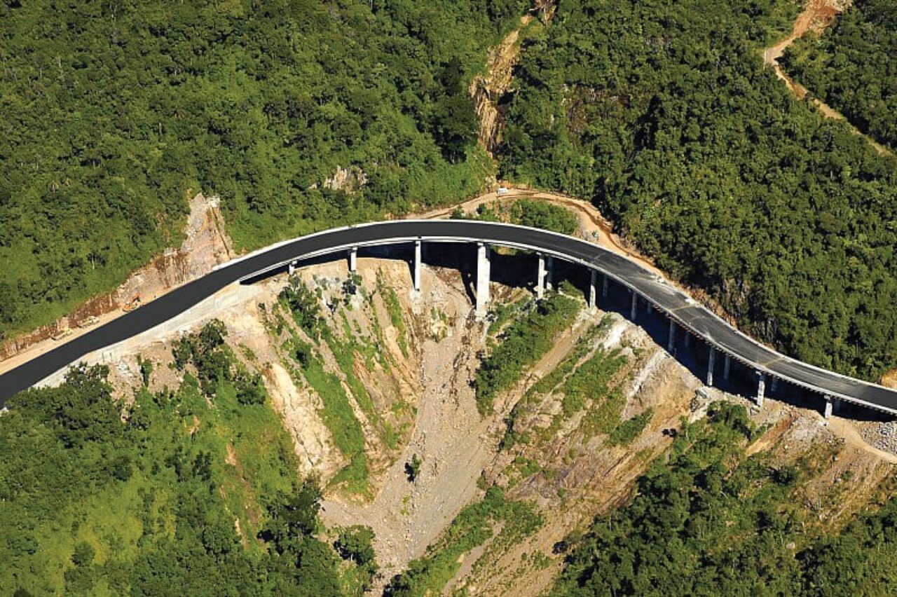 Foto: Edenir Carvalho / Divulgação / DAER - Uma das linhas de intervenção é a construção de um aeroporto regional, beneficiando as microrregiões de Bento Gonçalves, Caxias do Sul, Gramado/Canela/Cambará do Sul e Vacaria para transporte de passageiros e cargas, com duplicação da Rota do Sol (foto)