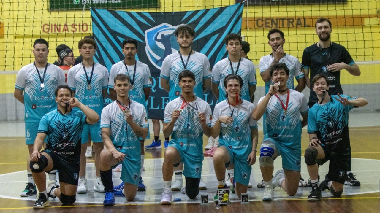 Atletas: Guilherme Viana, Gabriel da Luz, Bruno Borges, João Pedro Anschau, Gustavo da Silva, Murian Rodrigues, Jonas Negidio, Alessandro Neis, Giuliano Caporale, Pedro Parmegiani, Vítor dos Santos e Luan Caffarate.

Técnico: luís Krummenauer Marques.
Fotografia: Carolina Comunello Santos.