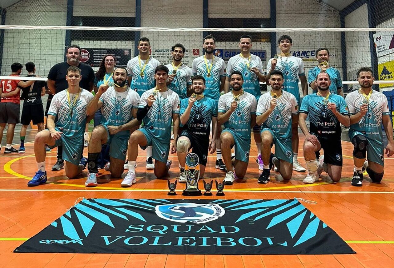 Atletas: Álvaro Ramos, Murian Rodrigues, Luís Krummenauer Marques, Allessandro Righi, Vitor dos Santos, Alessandro Neis, Thiago Rios, Giuliano Caporale, Pedro Behling, Danilo Guimarães, Nicolas Luigi, Gustavo Wazlawick, Cleonir Pletch e Marcelo Wasem. Comissão técnica: técnico Jonas Stange, auxiliares técnicos Elaine Cazemiro e Guilherme Tomasini.