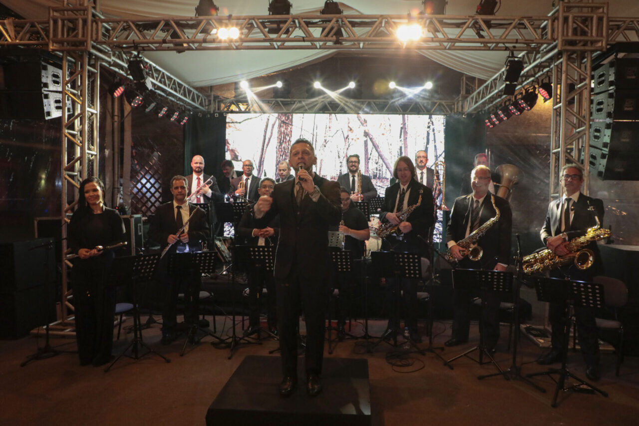 08_09_2022_14Festival de Cultura e Gastronomia de Gramado2022_Palco Gastronomia com Apresentacao Big Band
Orquestra Sinfonica de Gramado. Foto Cleiton Thiele/SerraPress