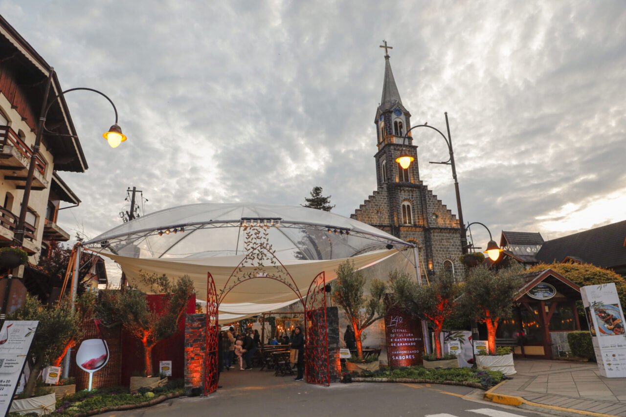 11_09_2022_14Festival de Cultura e Gastronomia de Gramado2022_Decoracao e Publico. Foto Cleiton Thiele/SerraPress