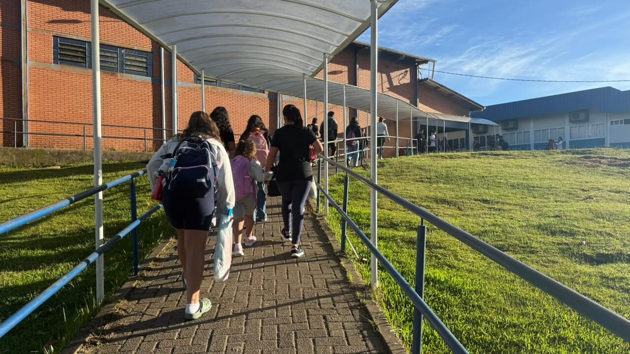 Alunos voltaram às escolas nesta quinta-feira - Izaque Santos/Prefeitura de Canela