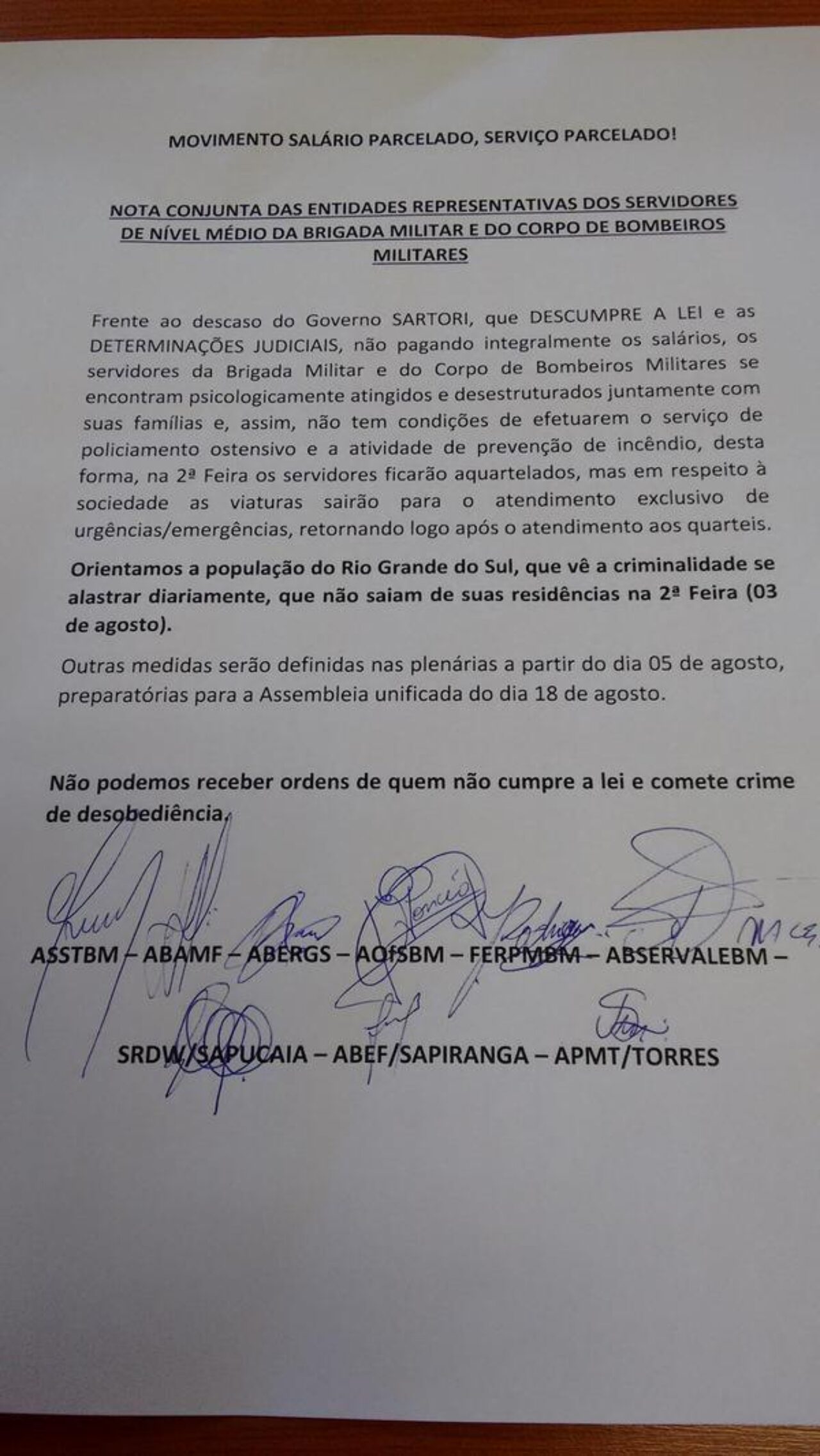 20150731-nota-servidores