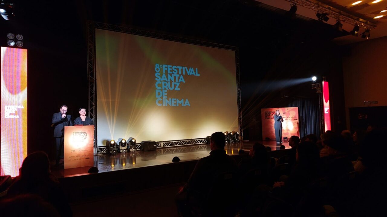 Primeira noite do 8º Festival Santa Cruz de Cinema reúne mais de 700 espectadores
Pauta Conexão e Conteúdo