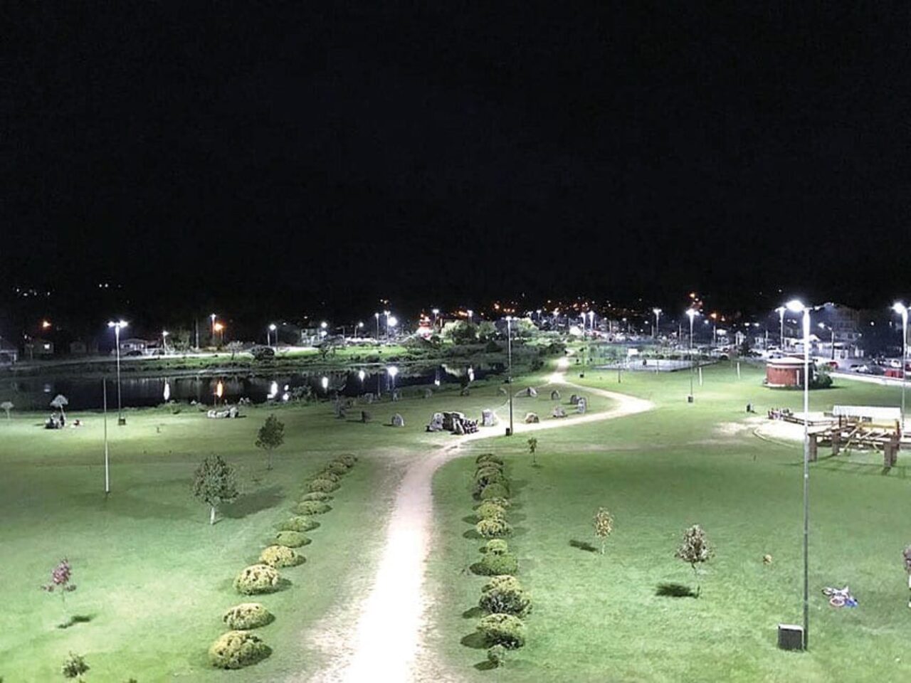 Foto: Jonatan Quadros Frasseto - Vista do alto, a nova iluminação de LED do parque