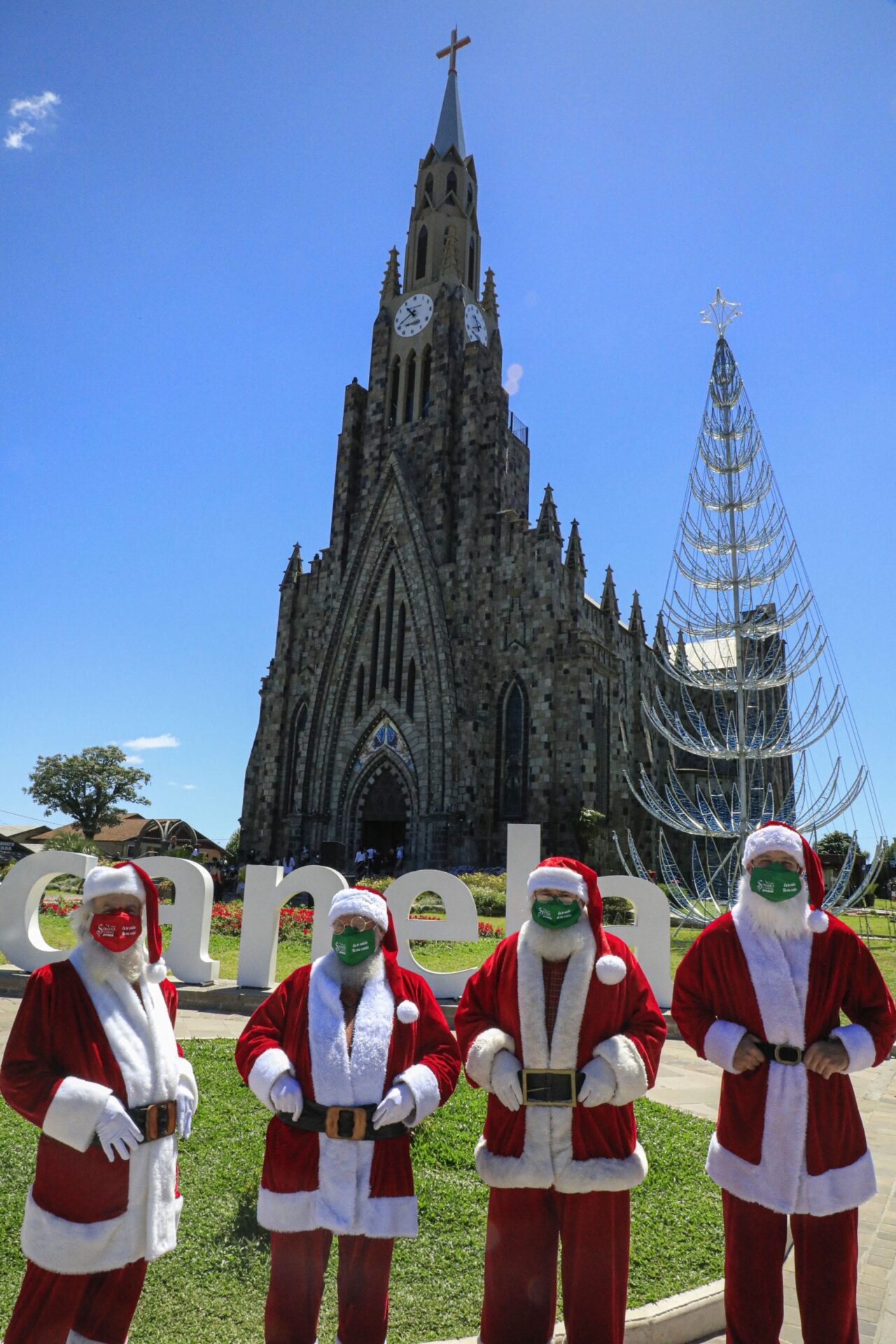 22_12_2020_Sonho de Natal_Papais Noeis. Foto Cleiton Thiele/SerraPress