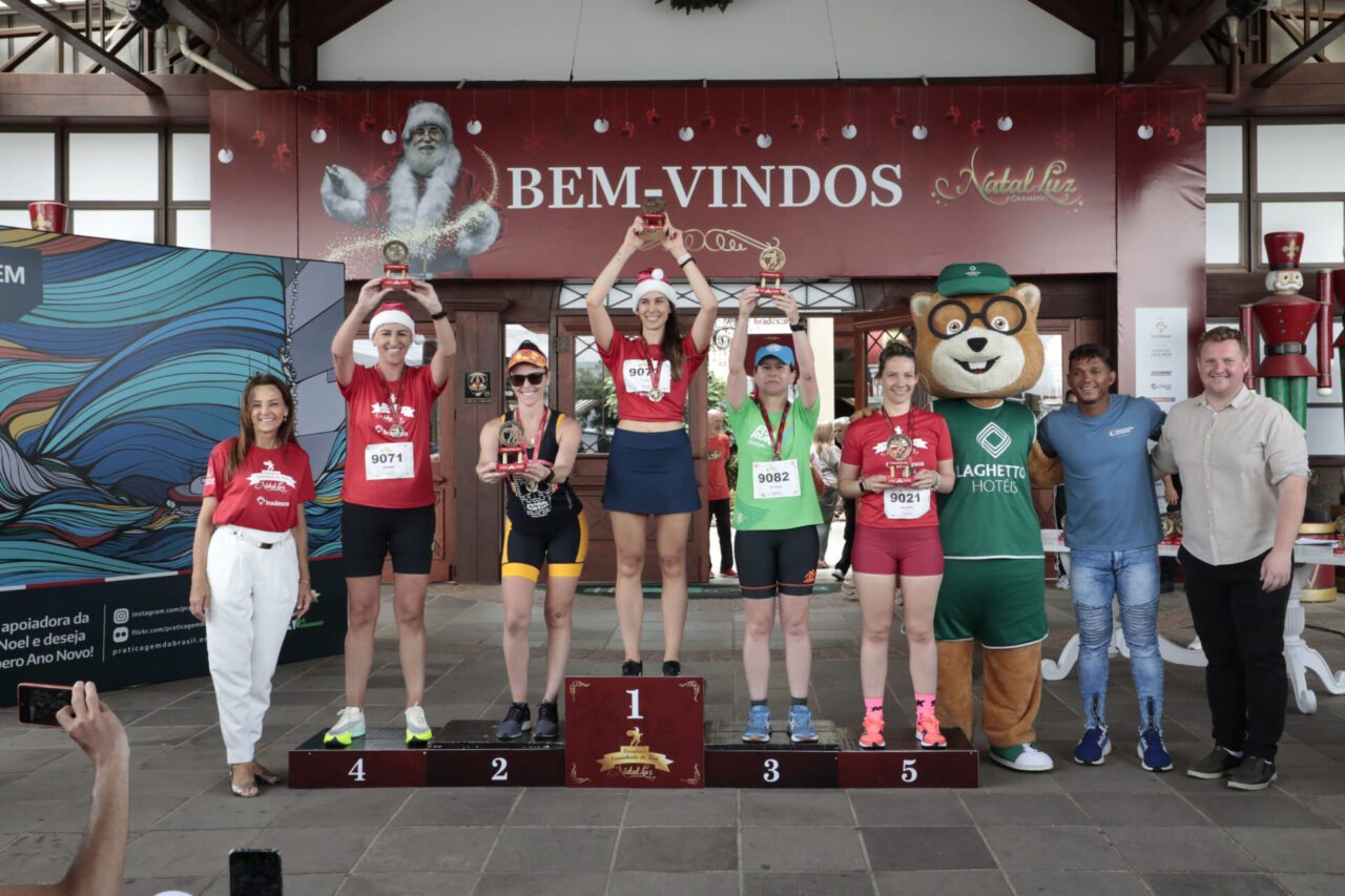 27_11_2022_37Natal Luz de Gramado - Corrida e Caminhada de Noel. Foto Cleiton Thiele/SerraPress