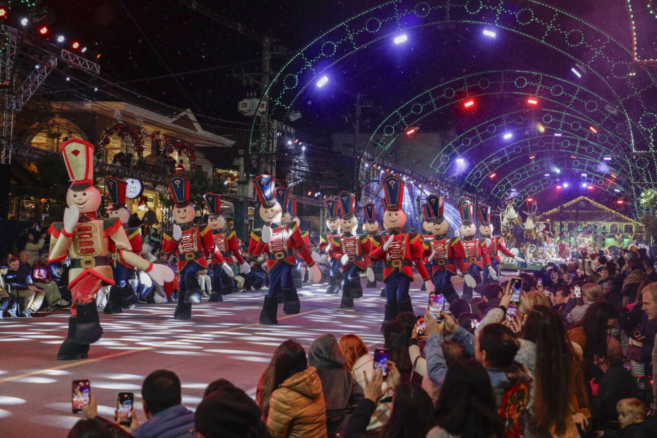 Natal Luz de Gramado - Grande Desfile de Natal. Foto Cleiton Thiele/SerraPress