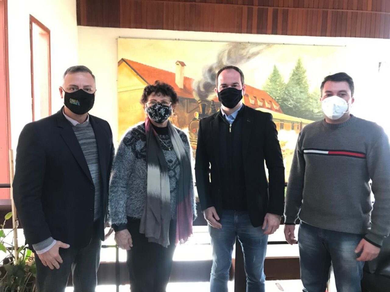 Ângelo Sanches, Carmen Seibt, Alexandre Rangel e o secretário Adjunto de Assistência Social, Artur Pacheco
