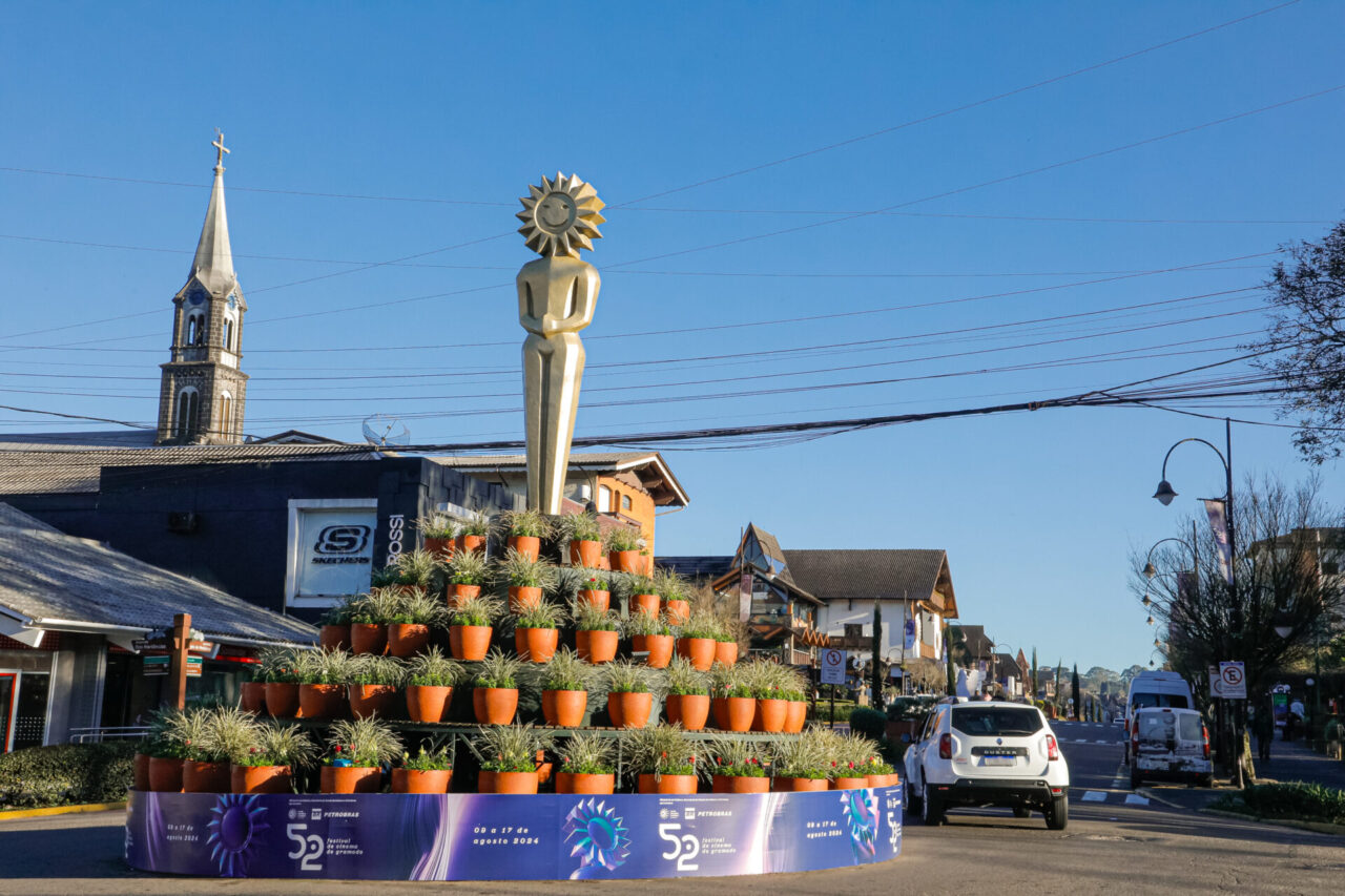 13/08/2024 - 52º Festival de Cinema de Gramado - Decoração nas ruas de Gramado | Foto oficial: Cleiton Thiele/Agência Pressphoto