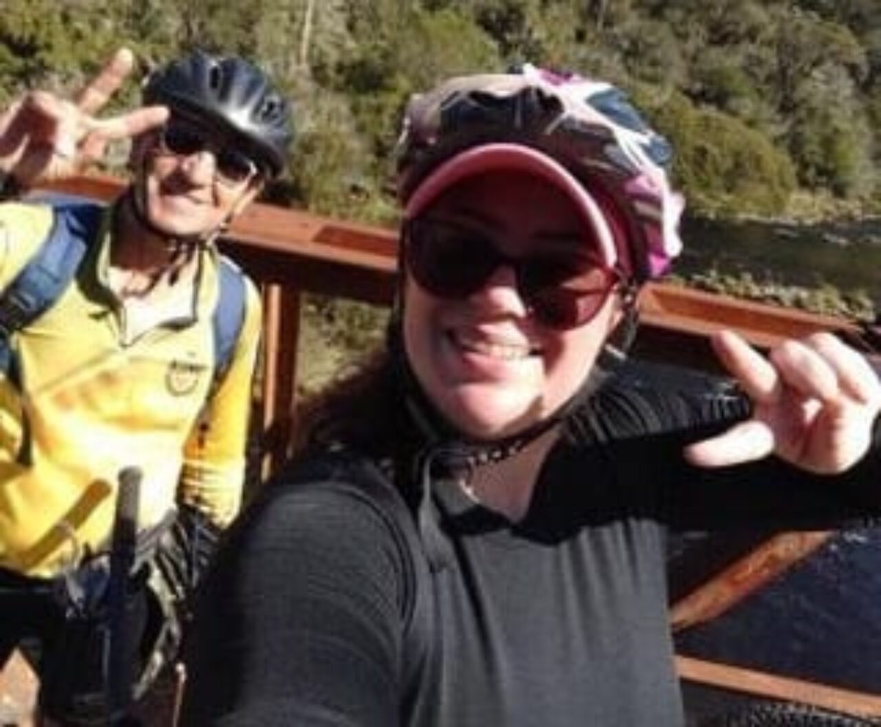 Juliana Alano e o pai Joaquim se aventuraram de bicicleta em um longo percurso, do RS à SC.