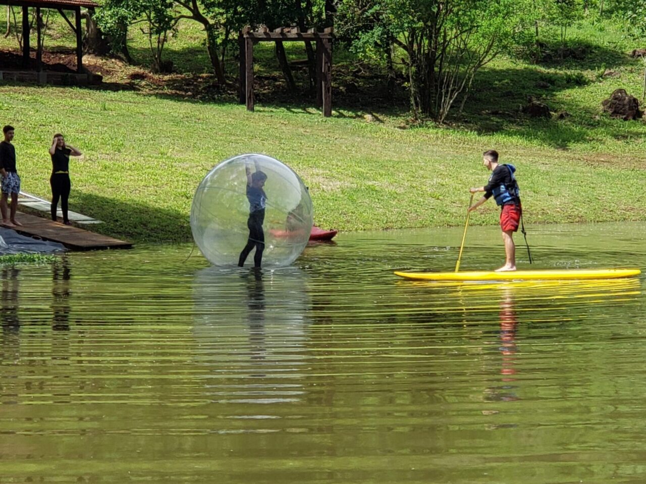 Aquaball-e-stand-up-padel-em-Tres-Coroas