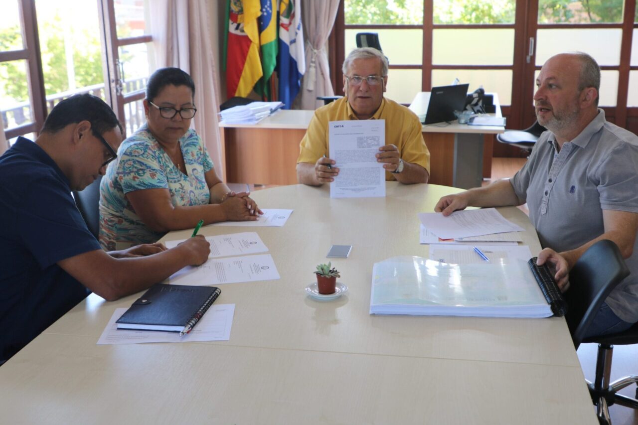 Asfaltamento Adalberto Wortmann