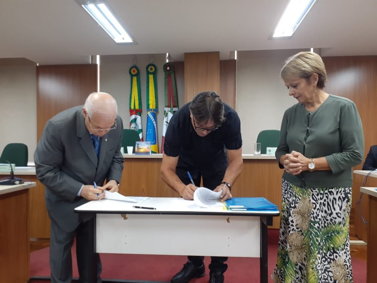 Assinado convênio para permanência da Junta Comercial em Canela