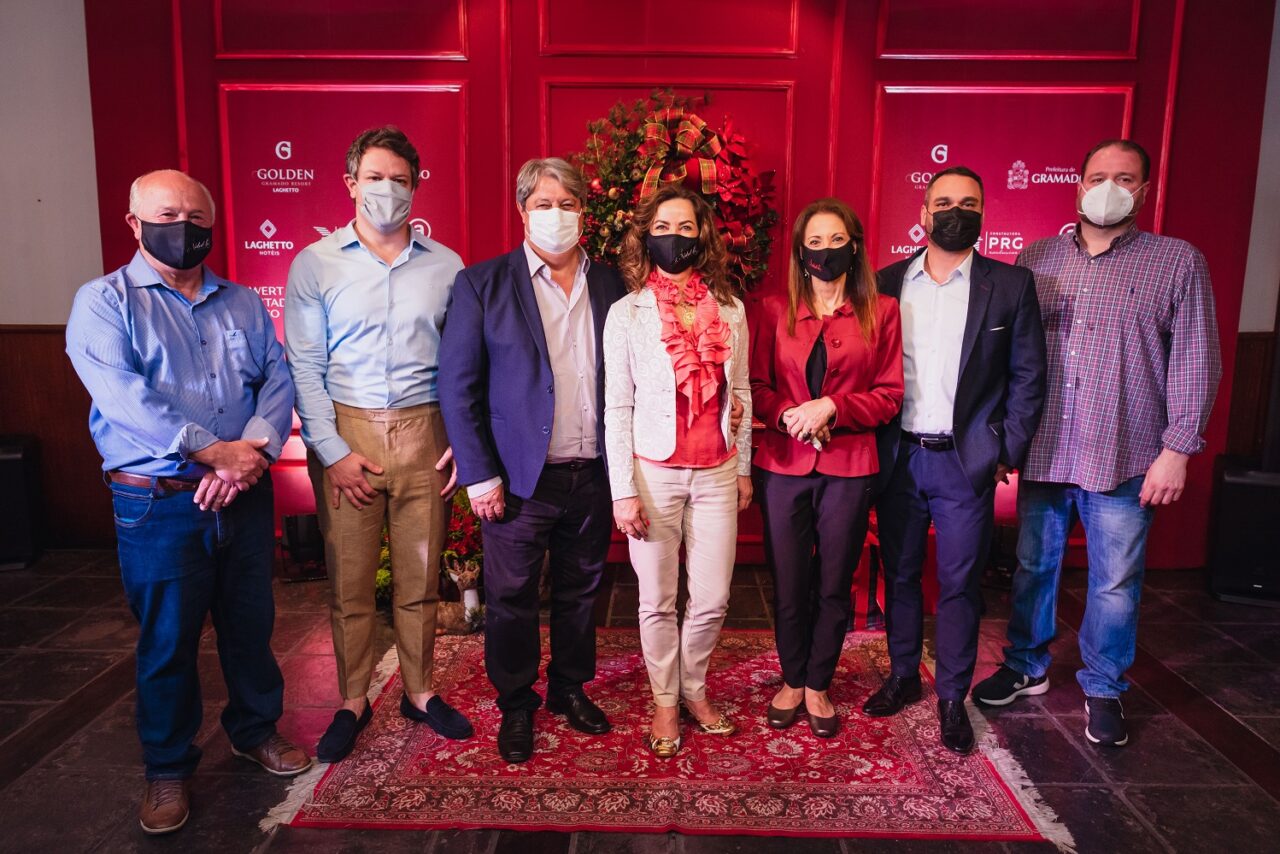 Luia Barbacovi, vice-prefeito de Gramado, Giovani Ghisleni, diretor do Grupo Golden, Nestor Tissot e Jandira Tissot, prefeito de Gramado e primeira-dama, Rosa Helena Volk, secretária de turismo e presidente da Gramadotur, André Ladeira e Maiquel Dilly, diretores do Grupo Golden.