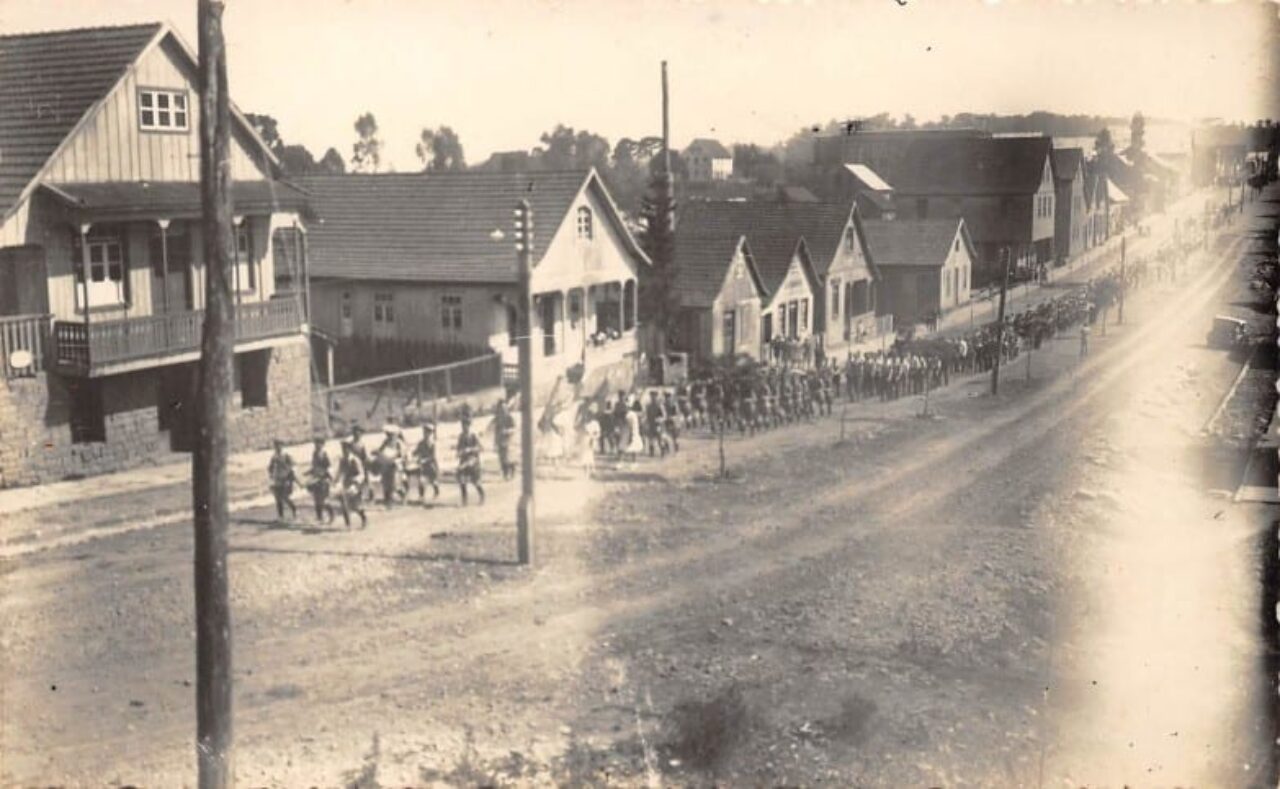 Avenida Borges de Medeiros – Antes: Arquivo Público Municipal João Leopoldo Lied/Divulgação