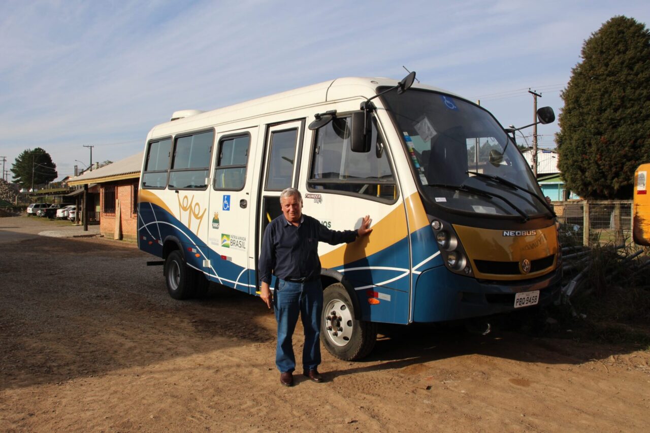 Bus