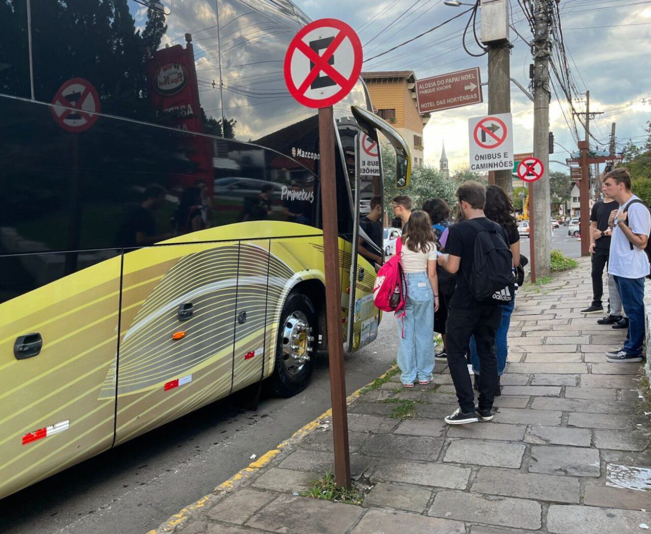 Bus-universitario