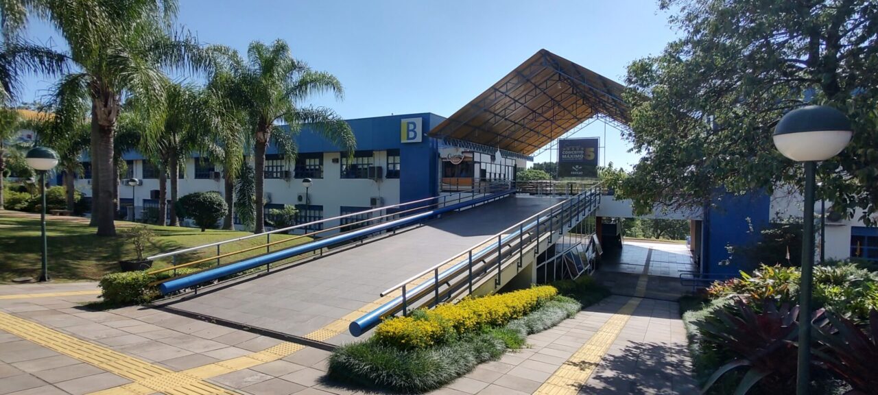 CAMPUS (1)