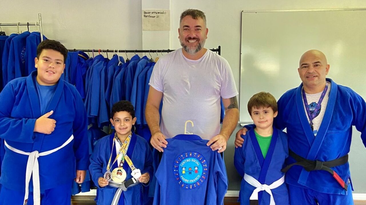 Campeonato de Jiu-Jtsu - Copia