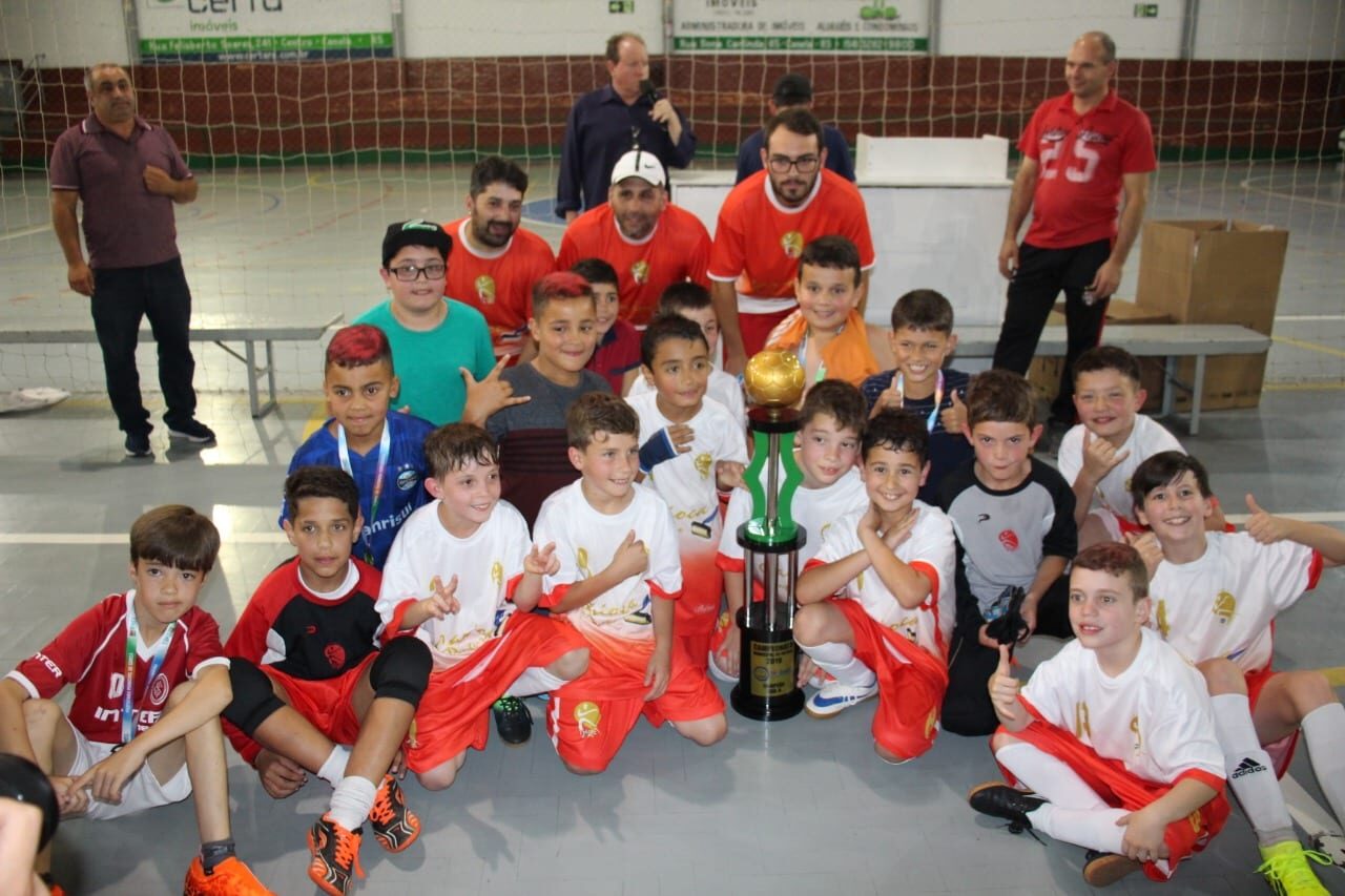 Campeão: Toque de Letra "A"