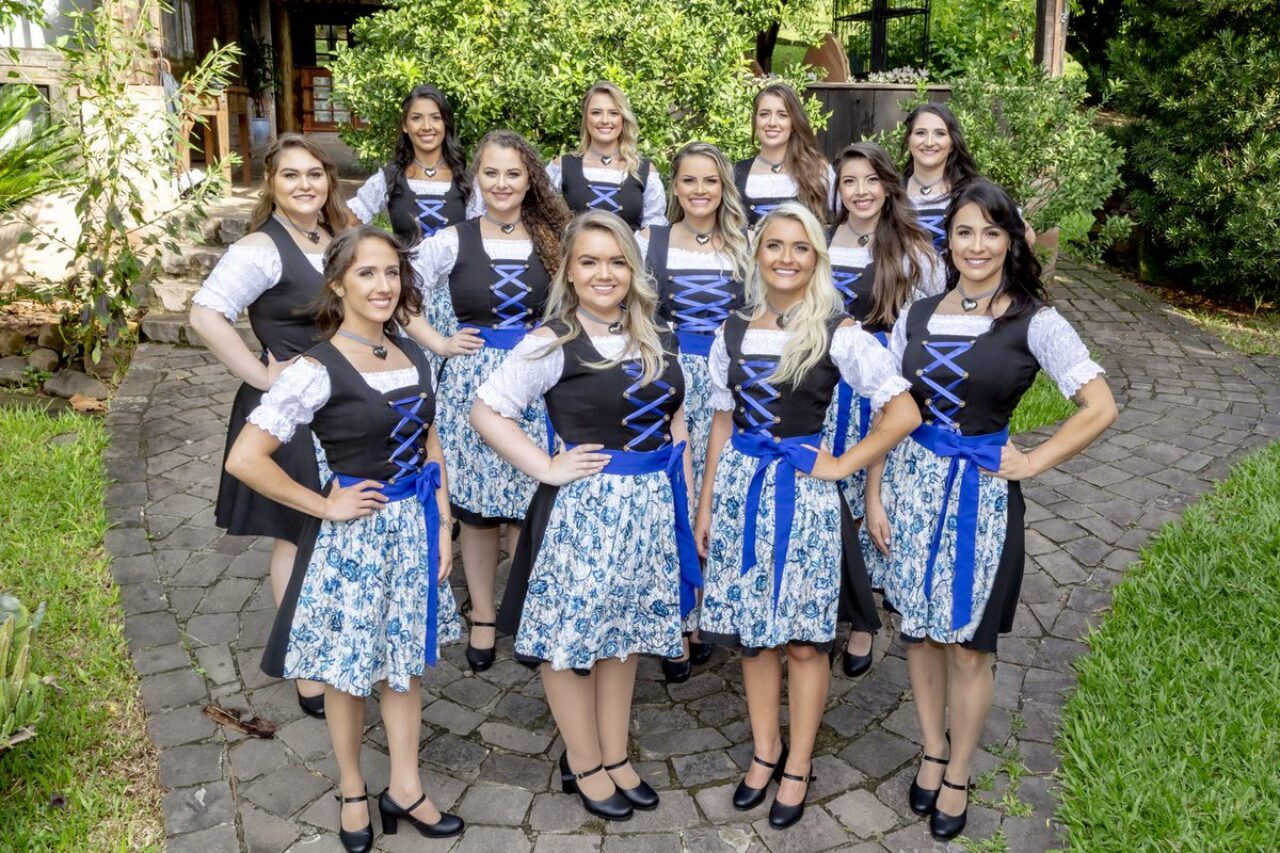 Candidatas-a-soberanas-34a-Oktoberfest-de-Igrejinha-Foto-Juliano-Arnold-1