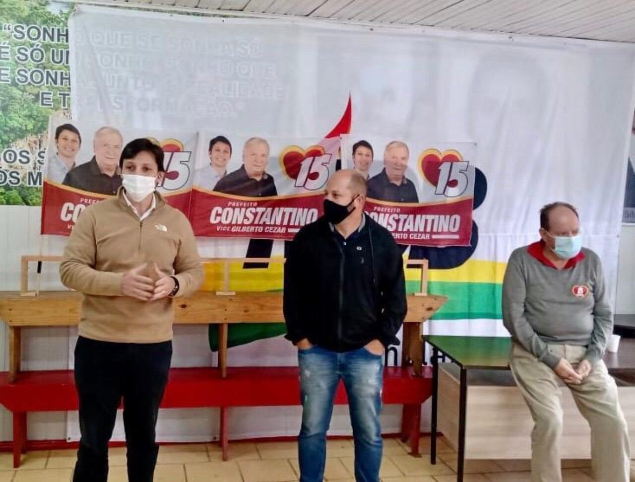 Candidatos do PSDB são recepcionados no Amarelão