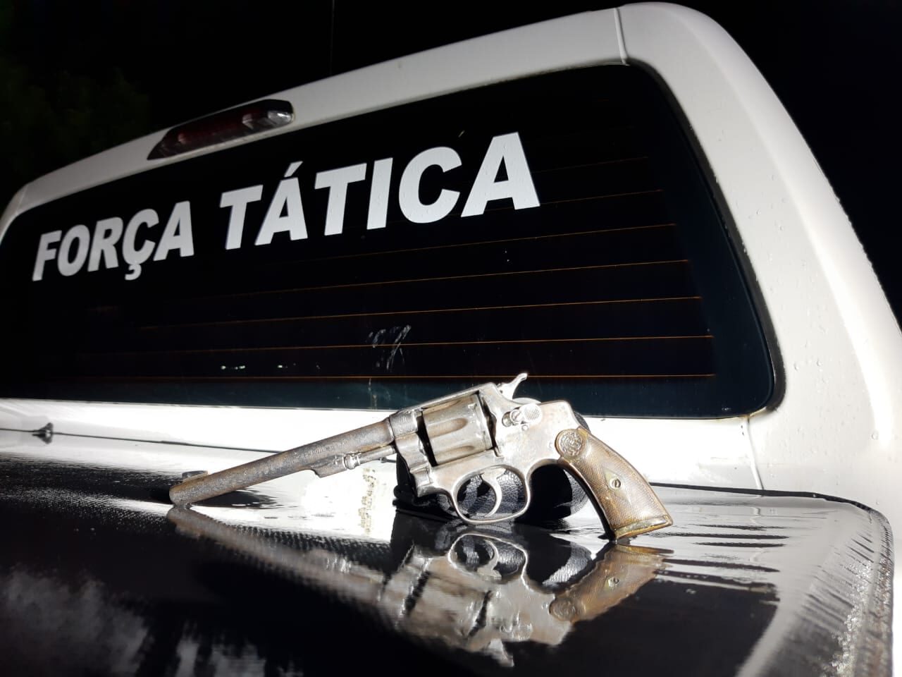 Canela – Dupla é detida por roubo a comércio