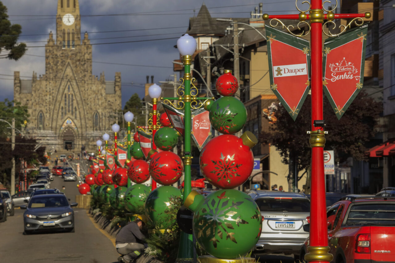 Comunidade unida celebra o início do 34° Sonho de Natal de Canela