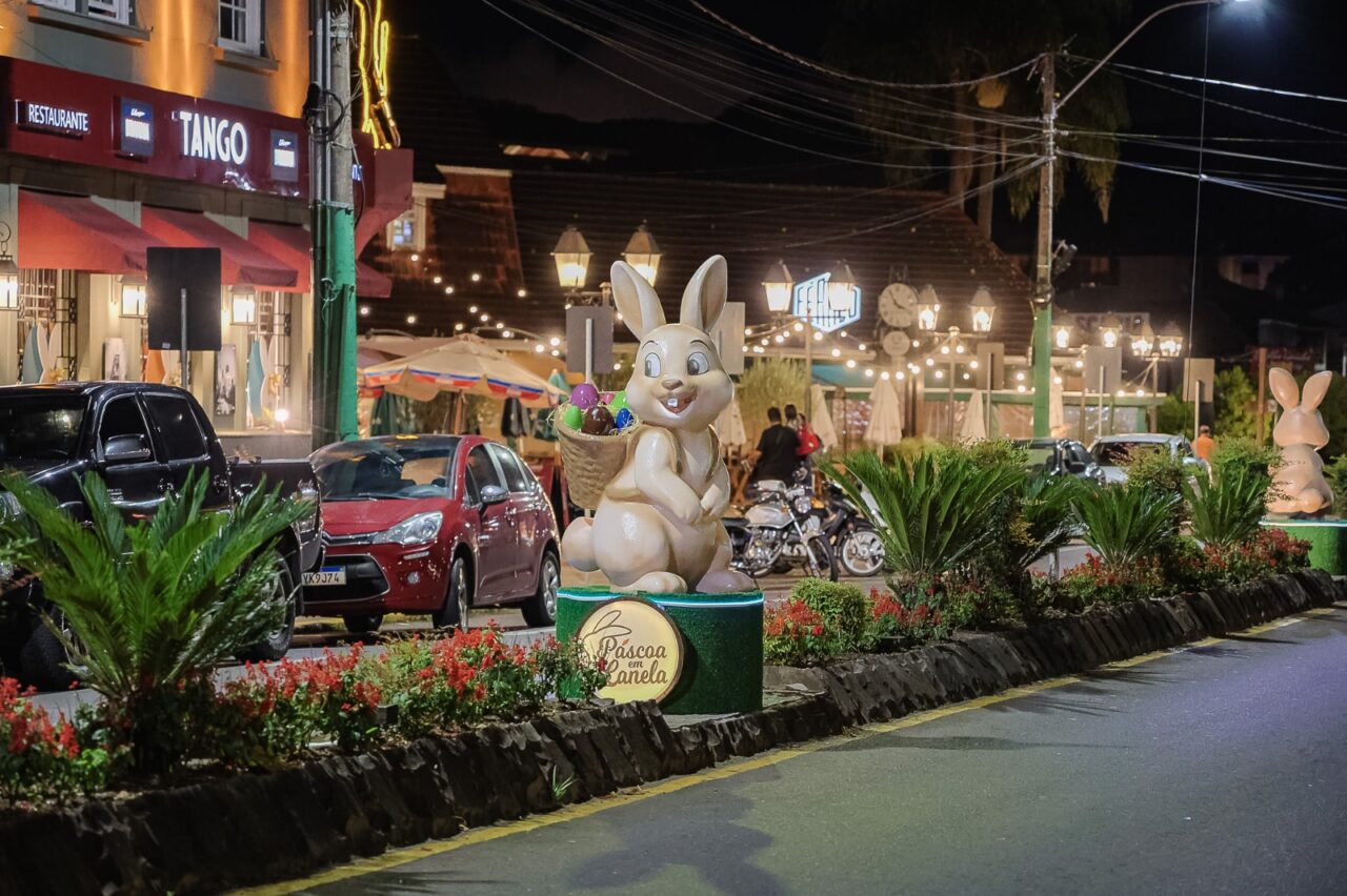 Decoração noturna iluminada é destaque em Canela - Júlio Dias