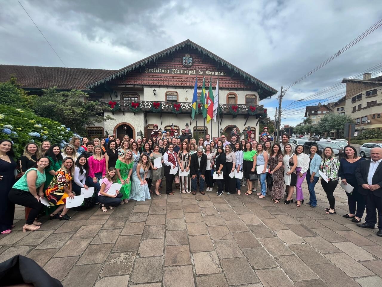 Foto: Novos gestores das escolas foram empossados na Prefeitura de Gramado.