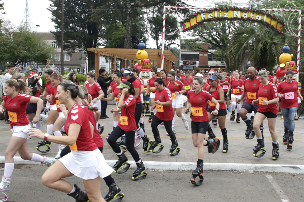 01_12_2019_32SonhodeNatal_Canela_RS - Santa Claus Challenge. Foto Cleiton Thiele/SerraPress