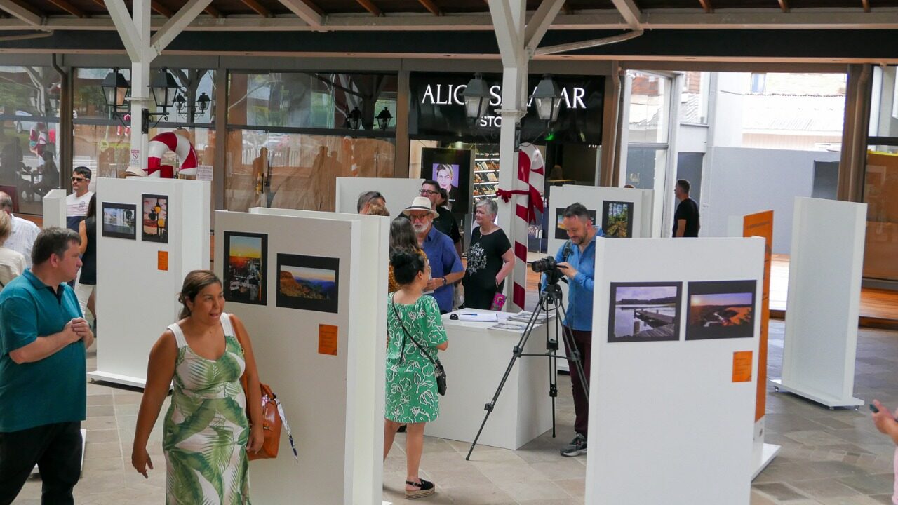 Trabalhos expostos na Estação têm atraído o público. Foto: Divulgação.