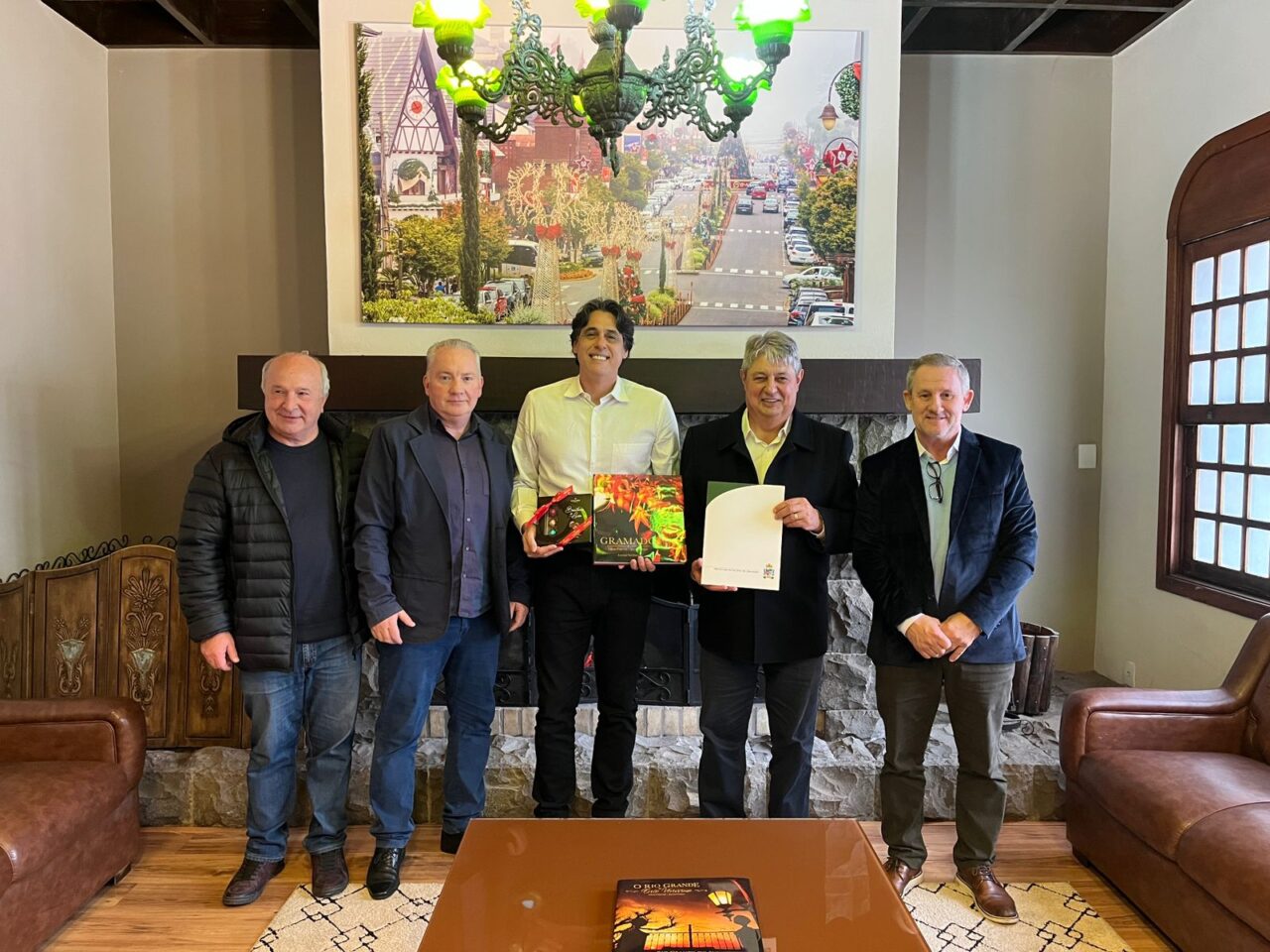 Foto: Luia Barbacovi, João Teixeira, Danrlei de Deus Hinterholz , Nestor Tissot e Sidi Silveira.