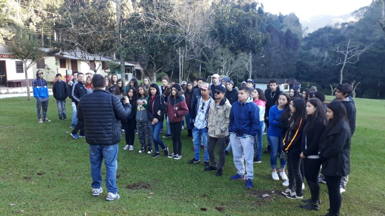 Escola Danton visita CRERH
