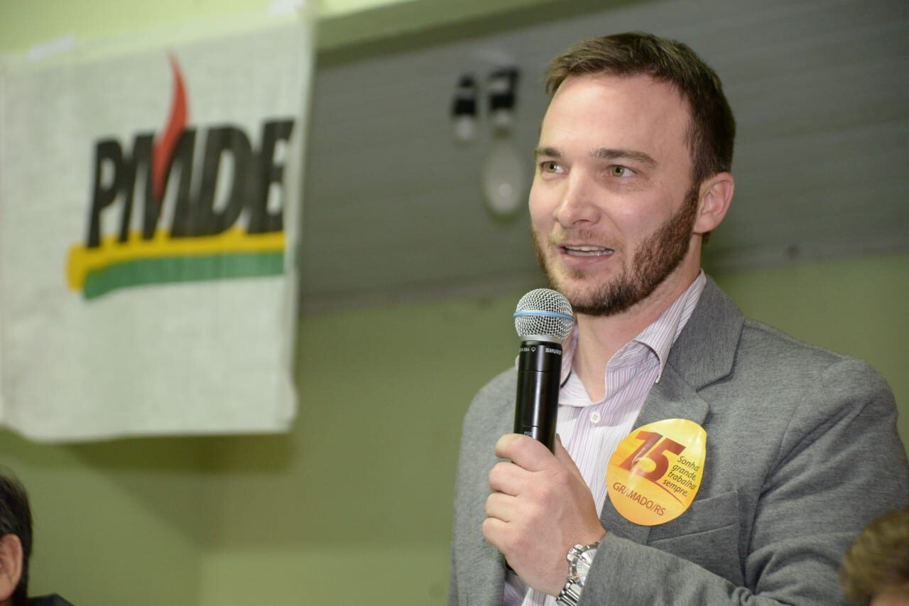 Evandro Moschem (2)