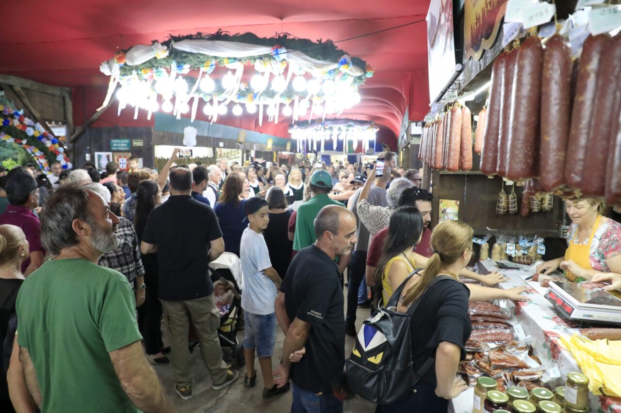 05_05_2019_29FestadaColonia_Publico no Evento. Foto Cleiton Thiele/SerraPress