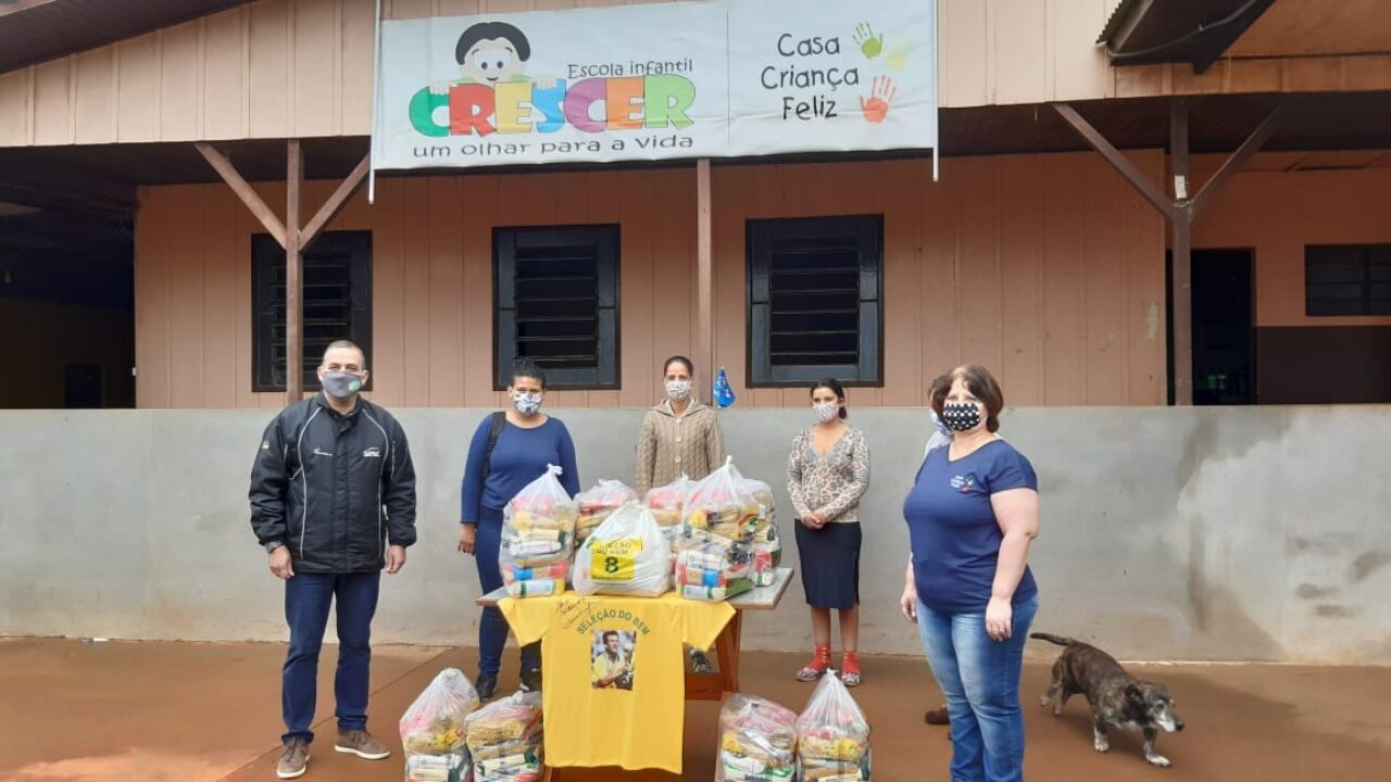 Entrega das doações da edição 2020 do evento, em Ijuí/RS