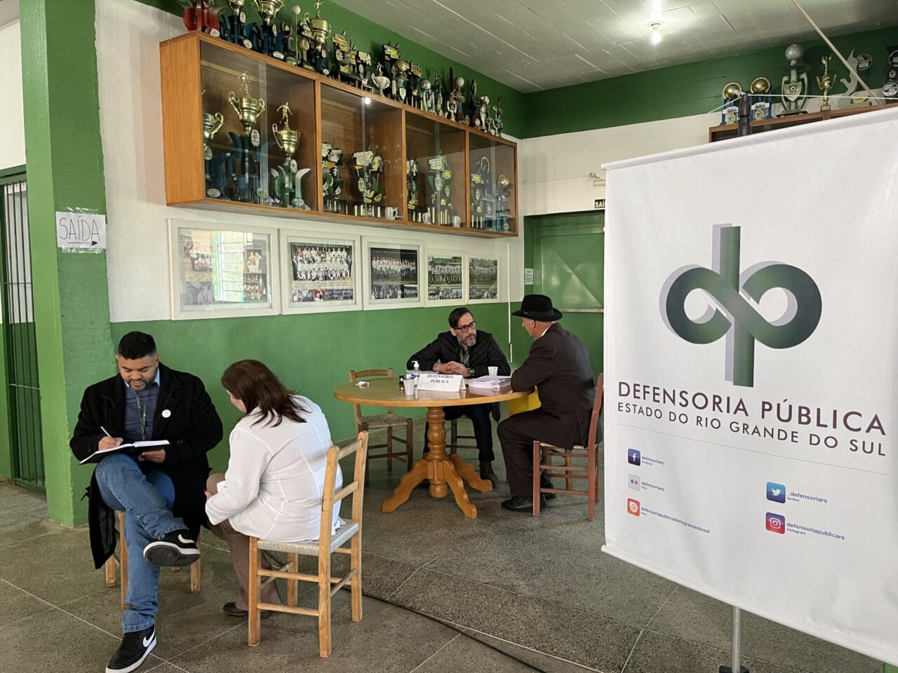 Atendimentos e serviços foram oferecidos na Sociedade Independente.