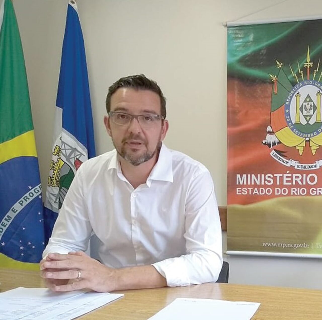 Foto: Francisco Rocha (Arquivo Folha de Canela) – Promotor Paulo Eduardo de Almeida Vieira