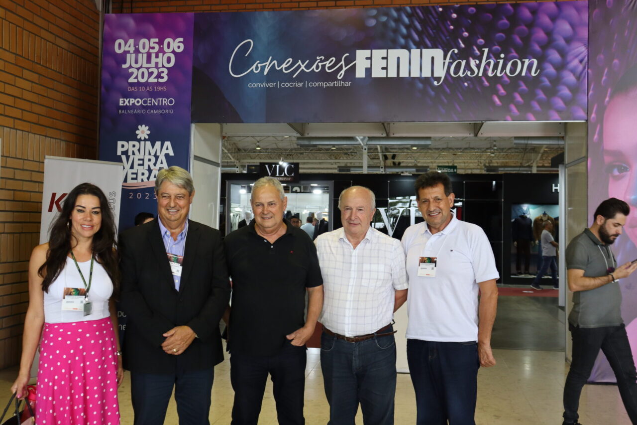 Foto: Viviana, Nestor, Julio, Luia e Ilton.