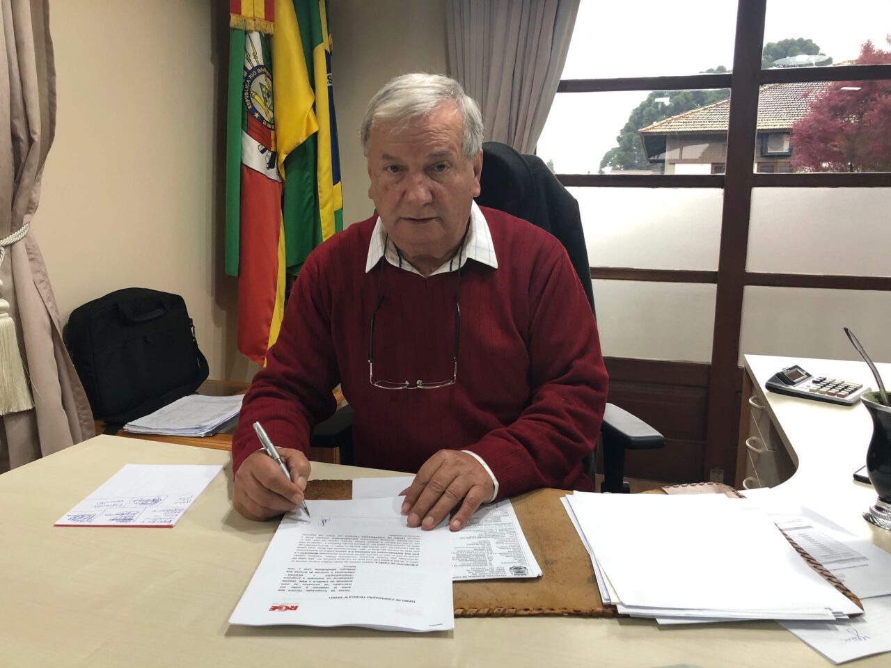 Prefeitura e RGE firmam termo de cooperação técnica para programa Arborização + Segura