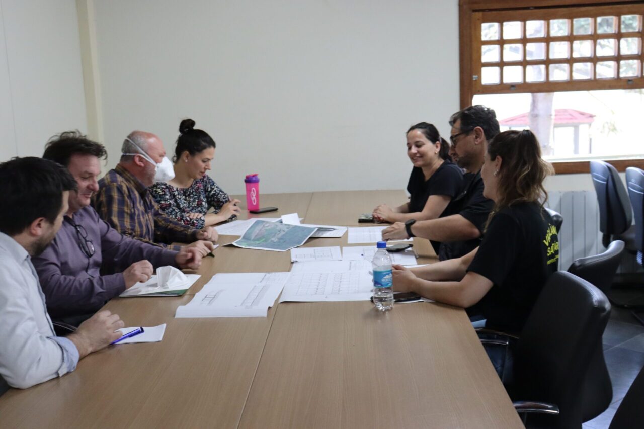 Foto: Reunião teve participação de secretários e técnicos.