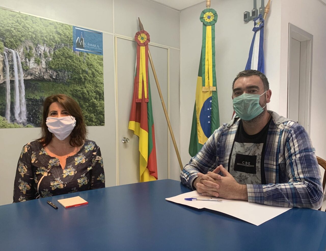 Marcelo Savi recebe a Presidente da Câmara de Vereadores de Gramado e traçam ações para auxiliar as comunidades na retomada econômica