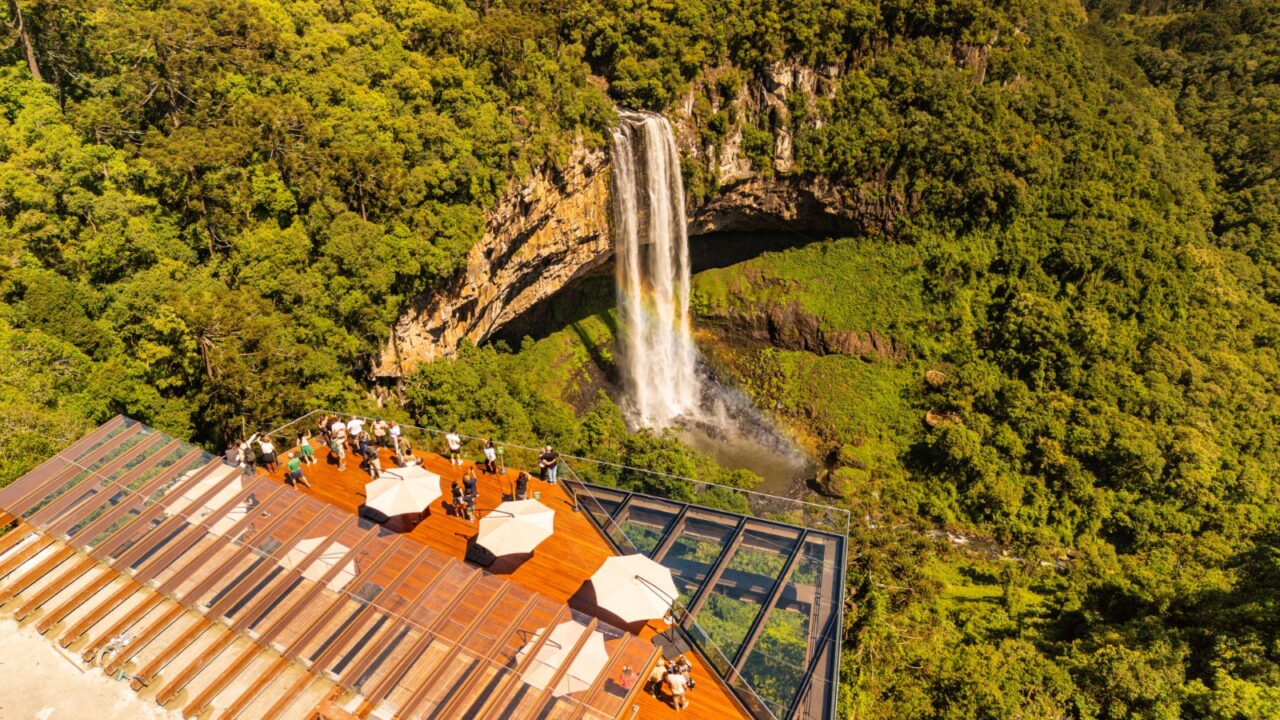 Mirante-da-Cascata-do-Caracol