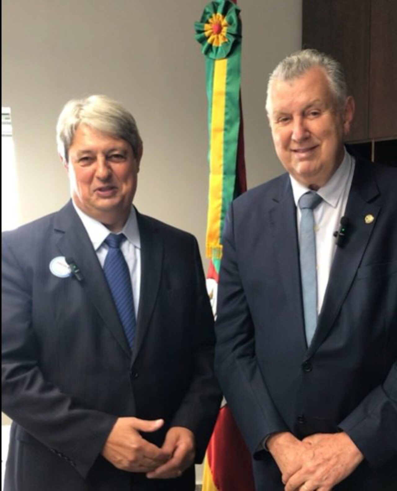 Foto: Prefeito Nestor e senador Luis Carlos Heinze.